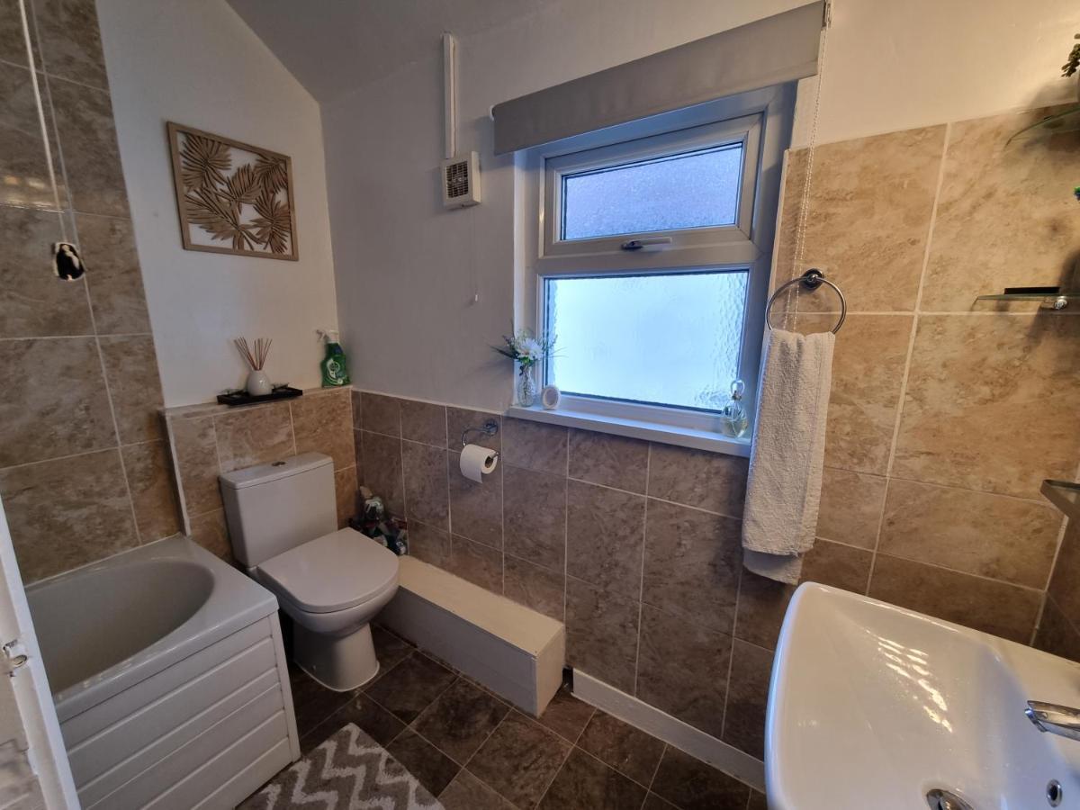 Private Luxury Double Room In Cardiff Kültér fotó